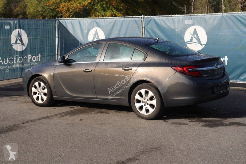 Véhicule utilitaire Opel