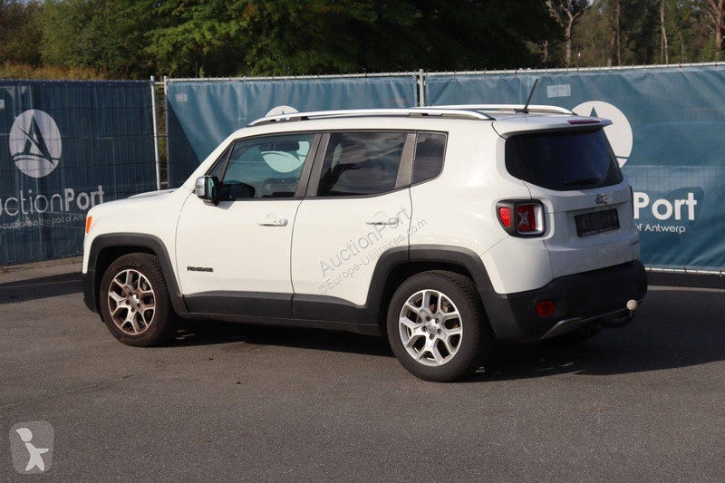 Véhicule utilitaire Jeep