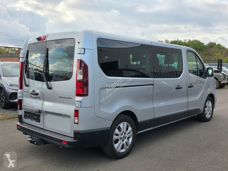 Véhicule utilitaire Renault trafic