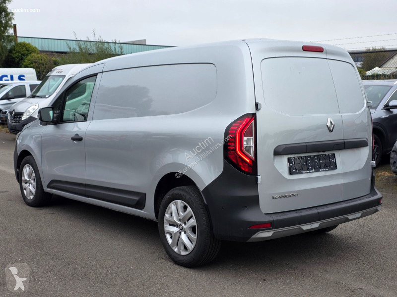 Véhicule utilitaire Renault kangoo