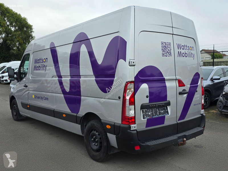Véhicule utilitaire Renault master