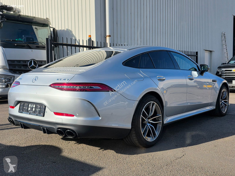 Véhicule utilitaire Mercedes amg gt 43