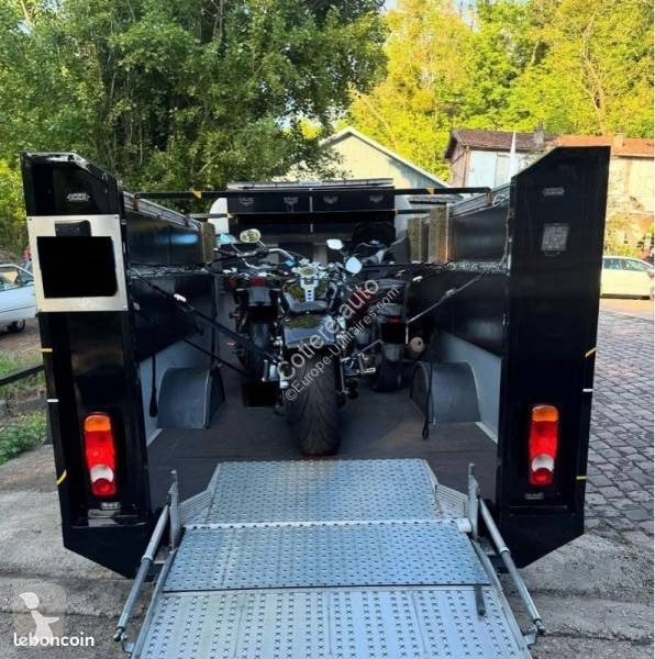 Véhicule utilitaire Fiat 140 MJT