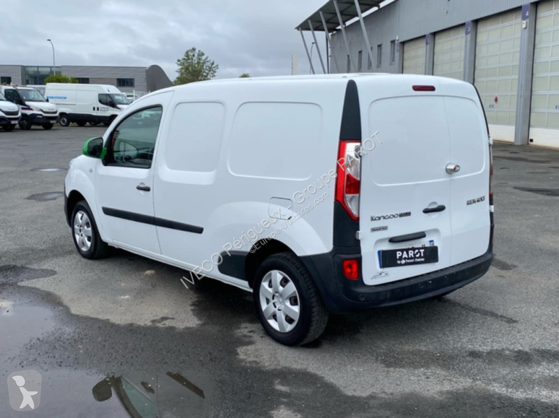 Véhicule utilitaire Renault Maxi 1.5 Blue dCi...