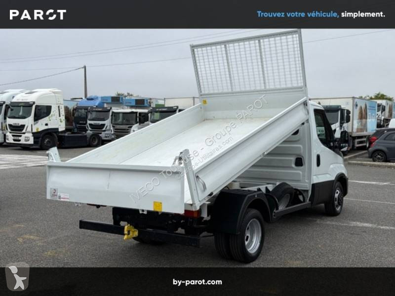 Véhicule utilitaire Iveco