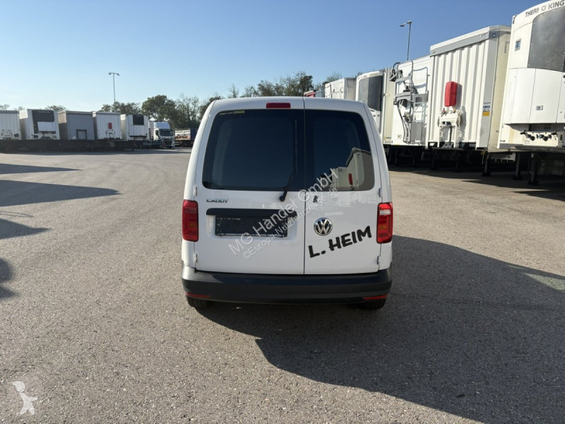 Véhicule utilitaire Volkswagen Caddy  2.0 TDI...