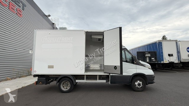 Užitkové vozidlo Iveco FRIGO 12M3 160 CV ROUES...