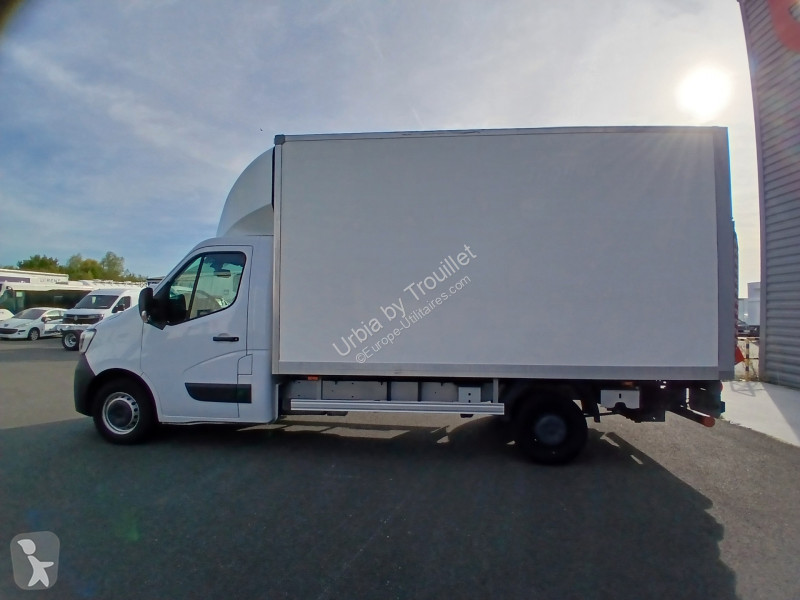 Renault 20M3 145 CV FOURGON HAYON 3.5T van