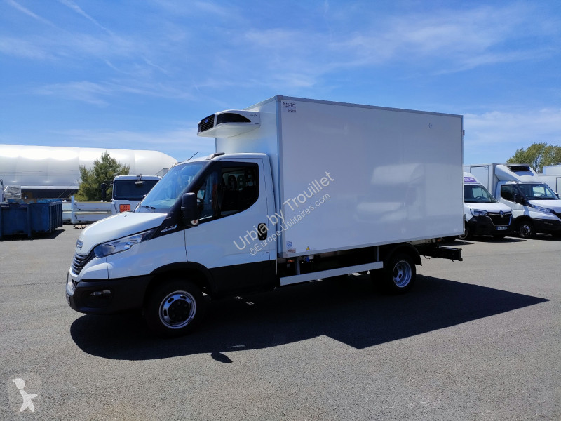 Véhicule utilitaire Iveco FRIGO 12M3 160 CV RJ...