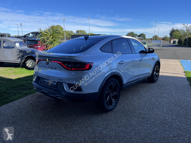 Véhicule utilitaire Renault ARKANA 1.6 E-TECH...