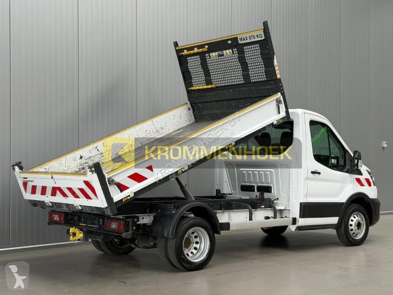 Ford P350 L2 van