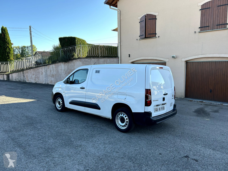 Citroën XL 950KG 1.5 Bluehdi 100 Club EAT8 van