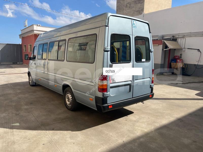 Mercedes  van