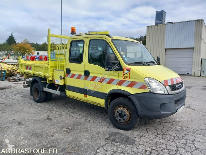 Iveco 65C18 van