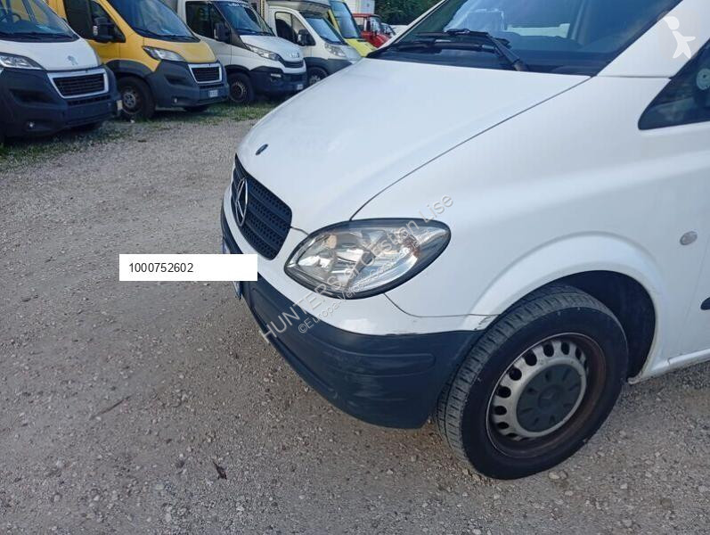 Furgoneta Mercedes