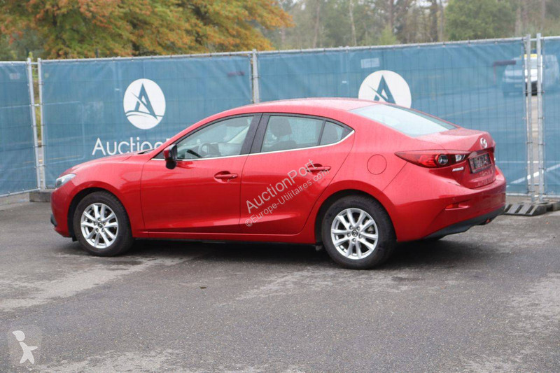 Mazda  3 van