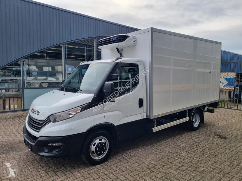 Užitkové vozidlo Iveco 35C16 3.0D Koelkoffer...