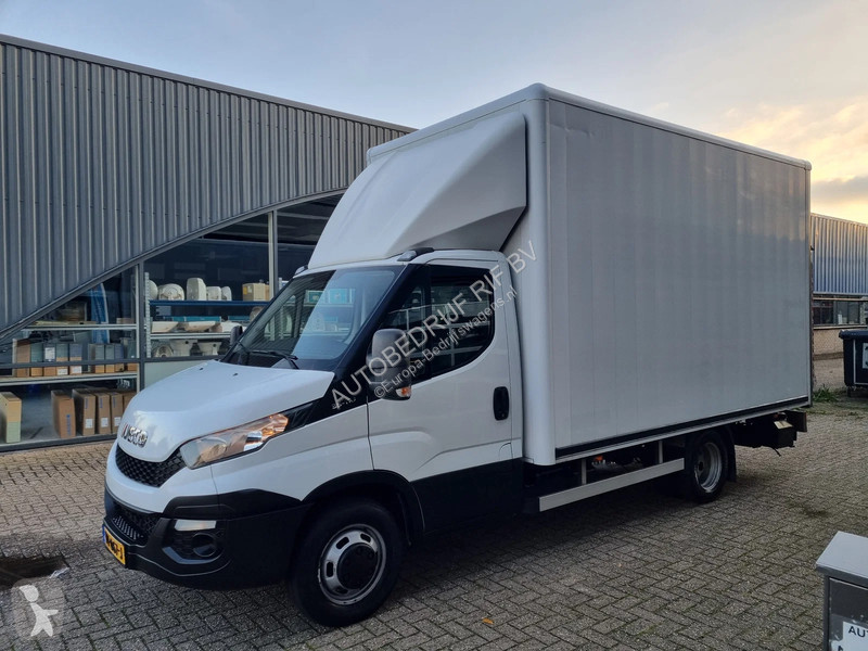 Iveco 35C11 Bakwagen Laadklep 22m3 2.48 hoog van