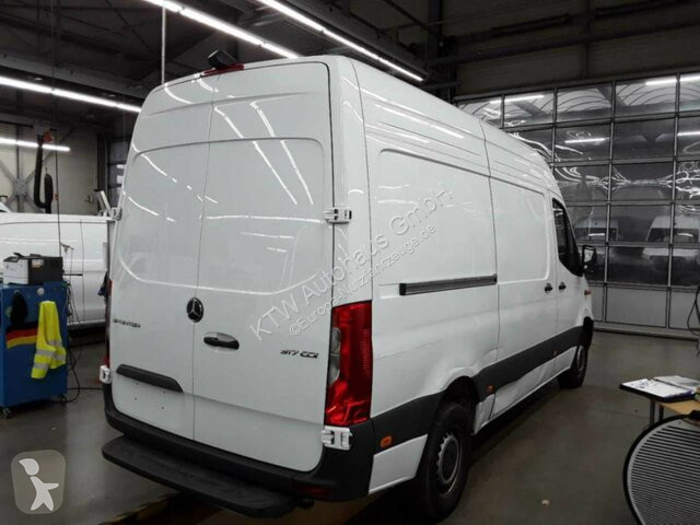 Mercedes Sprinter 317...
