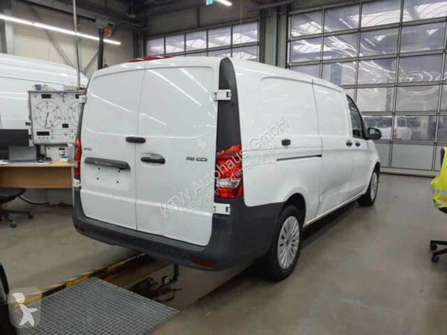 عربة نفعية Mercedes Vito116CDI KA...