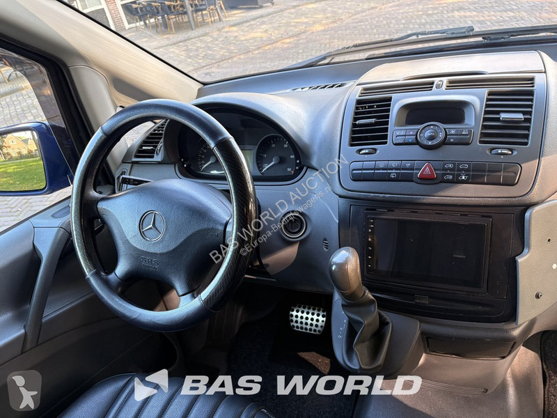 Mercedes  van