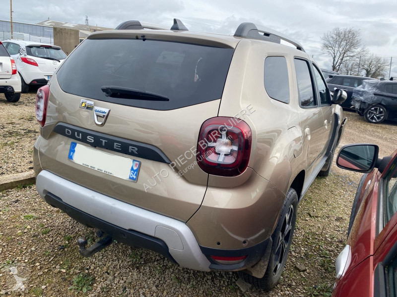 Dacia 1.5 BlueDCi 115 Prestige 4×4 / FF389 van