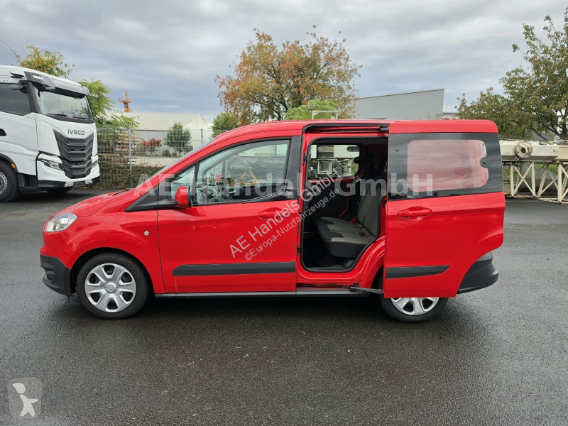 Užitkové vozidlo Ford Courier 1.5 Kombi Trend...