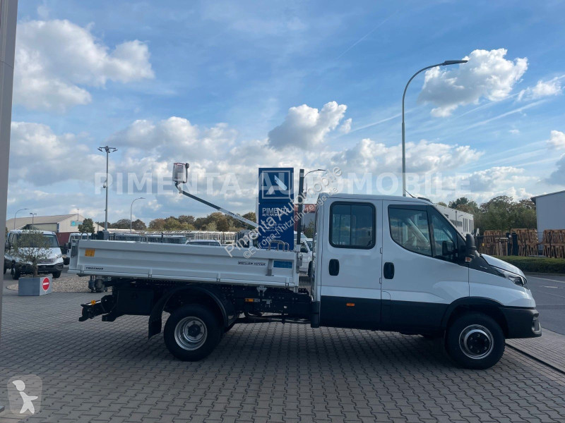 Užitkové vozidlo Iveco 70/72C18H DOKA Meiller...