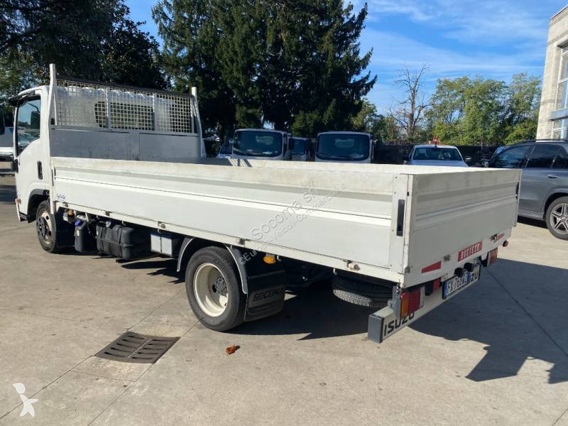Furgoneta Isuzu 3.0L 150CV