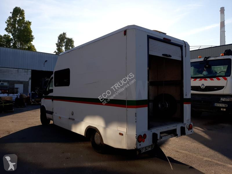 Užitkové vozidlo Renault 2.5 DCI 120