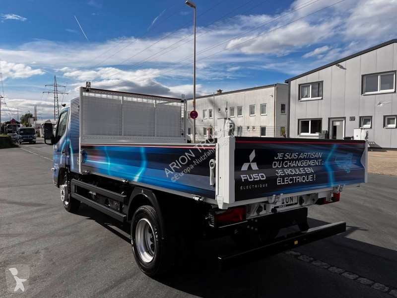 Furgoneta Fuso 4C15...
