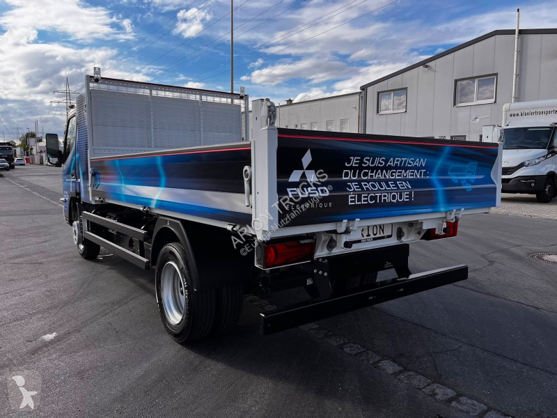 Furgoneta Fuso 4C15...