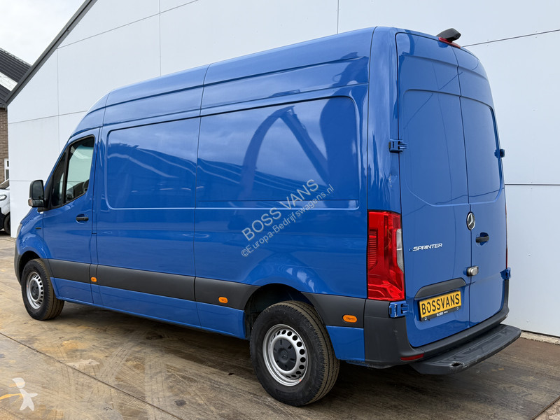 Užitkové vozidlo Mercedes 312 55kWh L2H2...