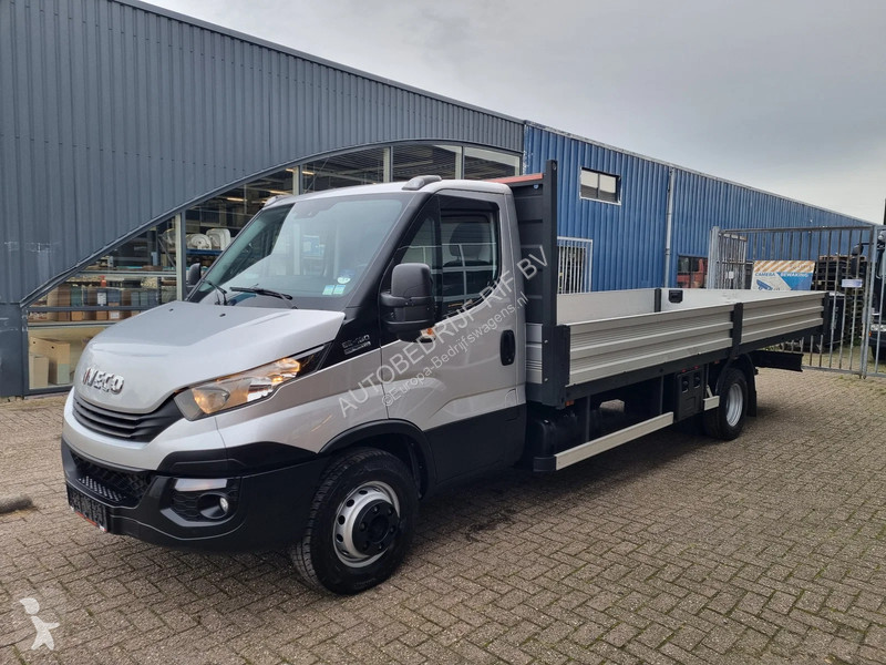 Furgoneta Iveco 65C18 3.0D Open Laadbak 6M...