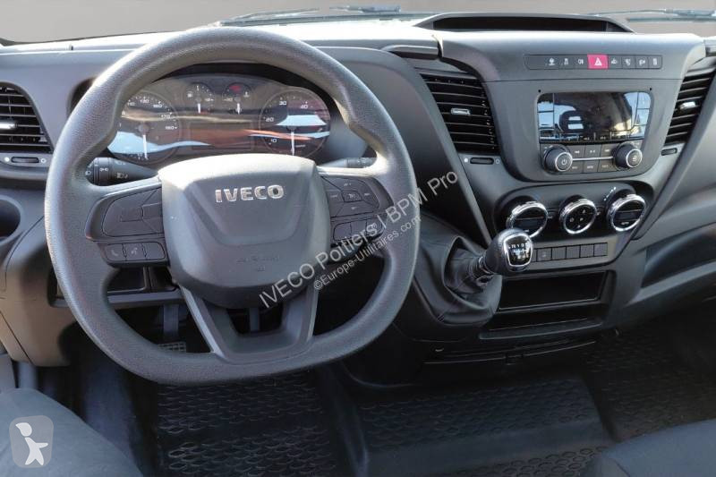 Užitkové vozidlo Iveco 35C16H EMP 4100