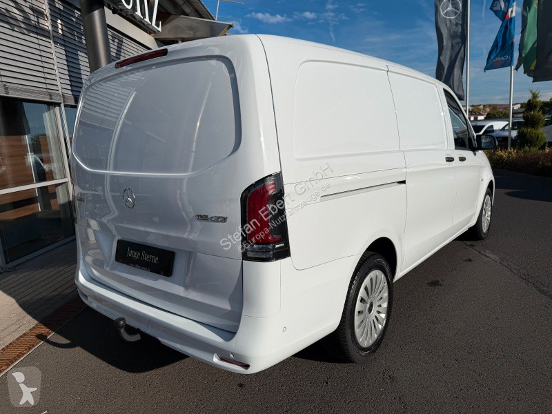 Furgoneta Mercedes Vito  9G Klima Kamera AHK2,5to