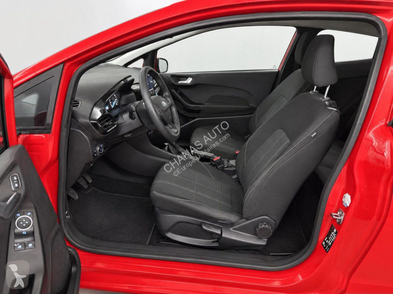 Ford 1.1 85 Cool & Connect 3p van