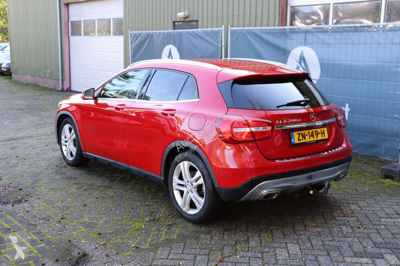 Bedrijfswagen Mercedes D GLA