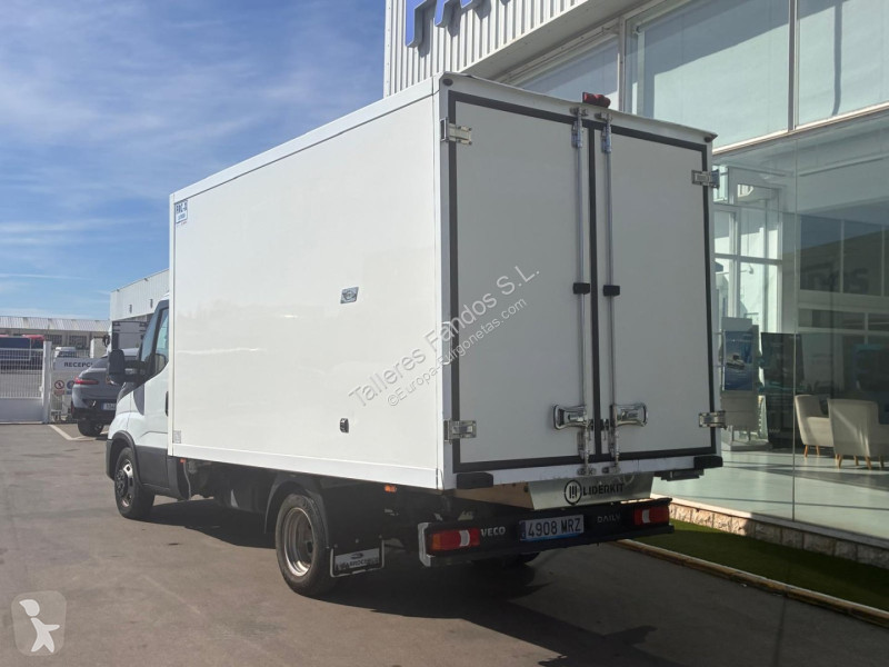 Furgoneta Iveco 35C16H 3.0