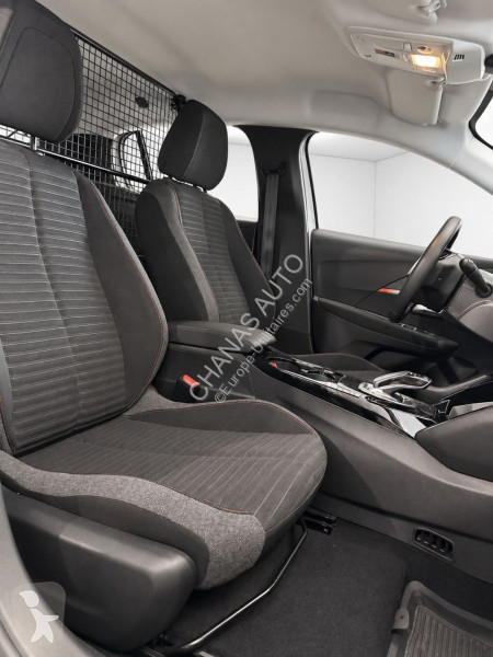 Varevogn Peugeot 50 KWH 136 ACTIVE BUSINESS R...