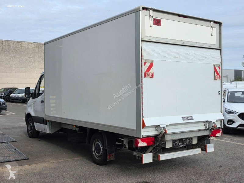Furgoneta Mercedes sprinter