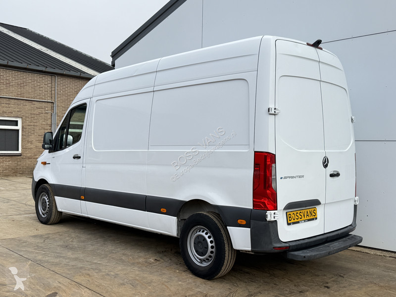 Furgoneta Mercedes 312 55kWh Pakketbus L2H2...