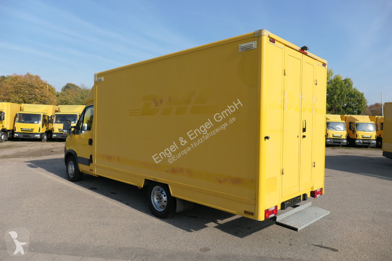 Iveco Daily 35 S11 C30C AUTOMATIK KAMERA Regale...