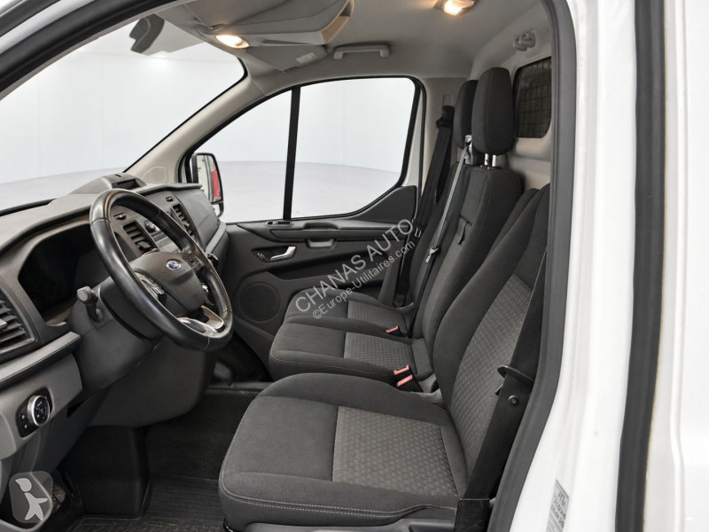 Véhicule utilitaire Ford 320 L1H1 2.0 TDCi 130...