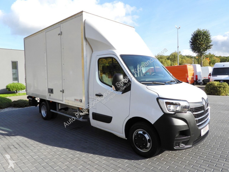 عربة نفعية Renault  MASTER