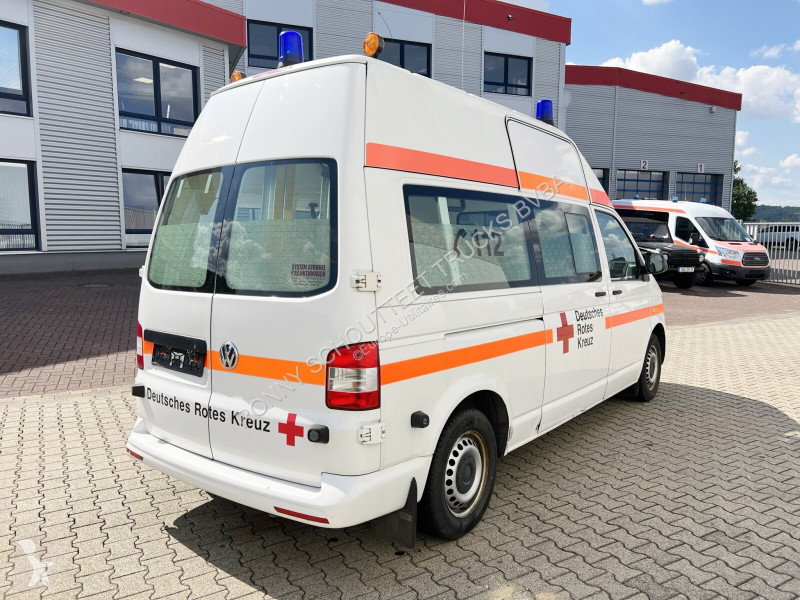 Véhicule utilitaire Volkswagen T5 2.0 TDI 4x2...