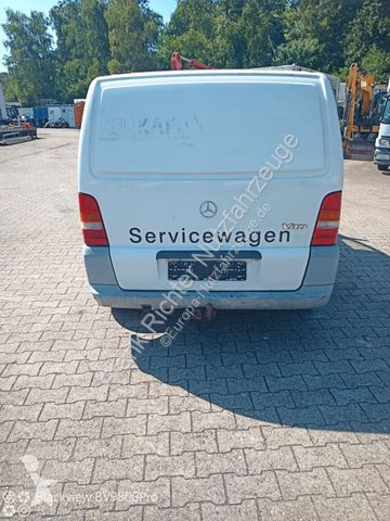 Furgoneta Mercedes...