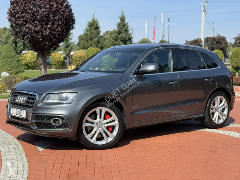 Véhicule utilitaire Audi SQ5