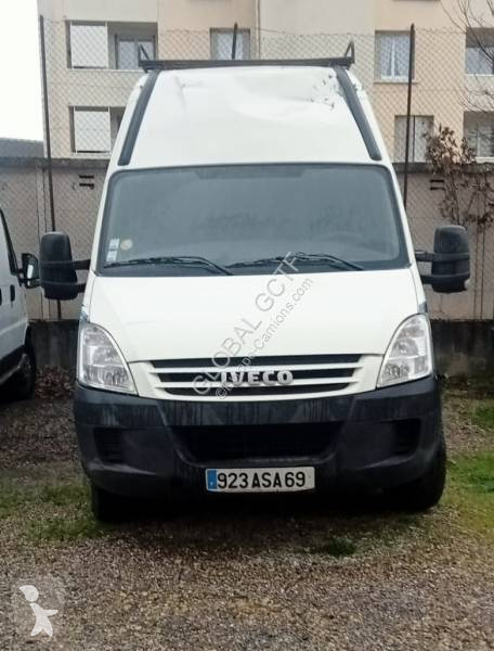 Véhicule utilitaire Iveco
