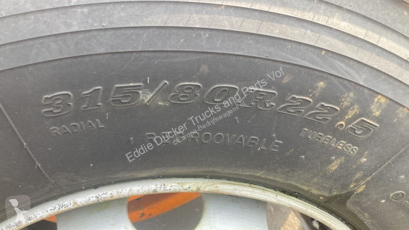 Veicolo commerciale  DUNLOP SP344 315/80R22.5...
